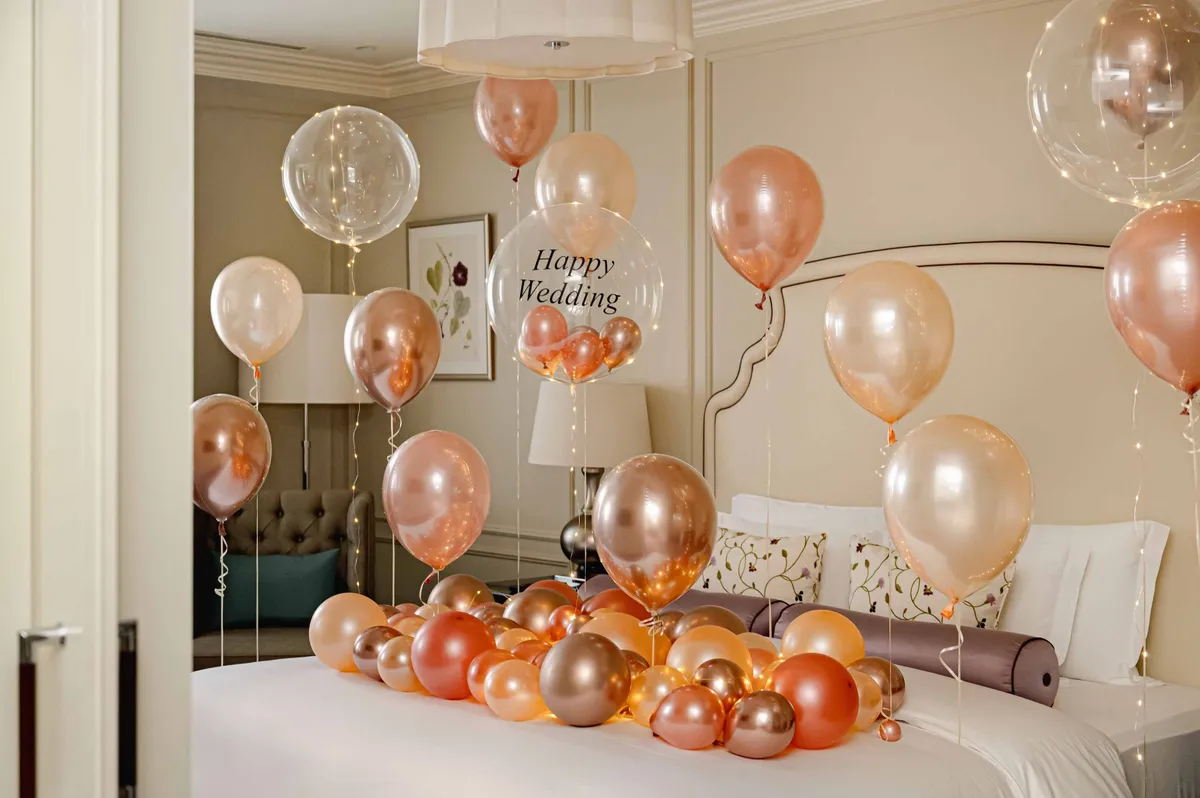 도쿄 스테이션 호텔의 프레스티지 발룬 데코레이션