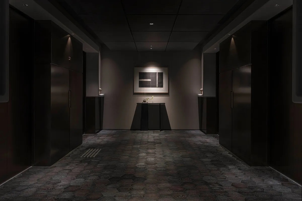 Minimalist hallway on the GENSUI floor