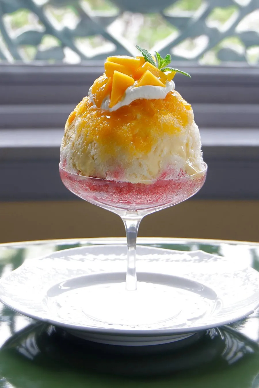 The Mango Framboise version with fresh mango and mint