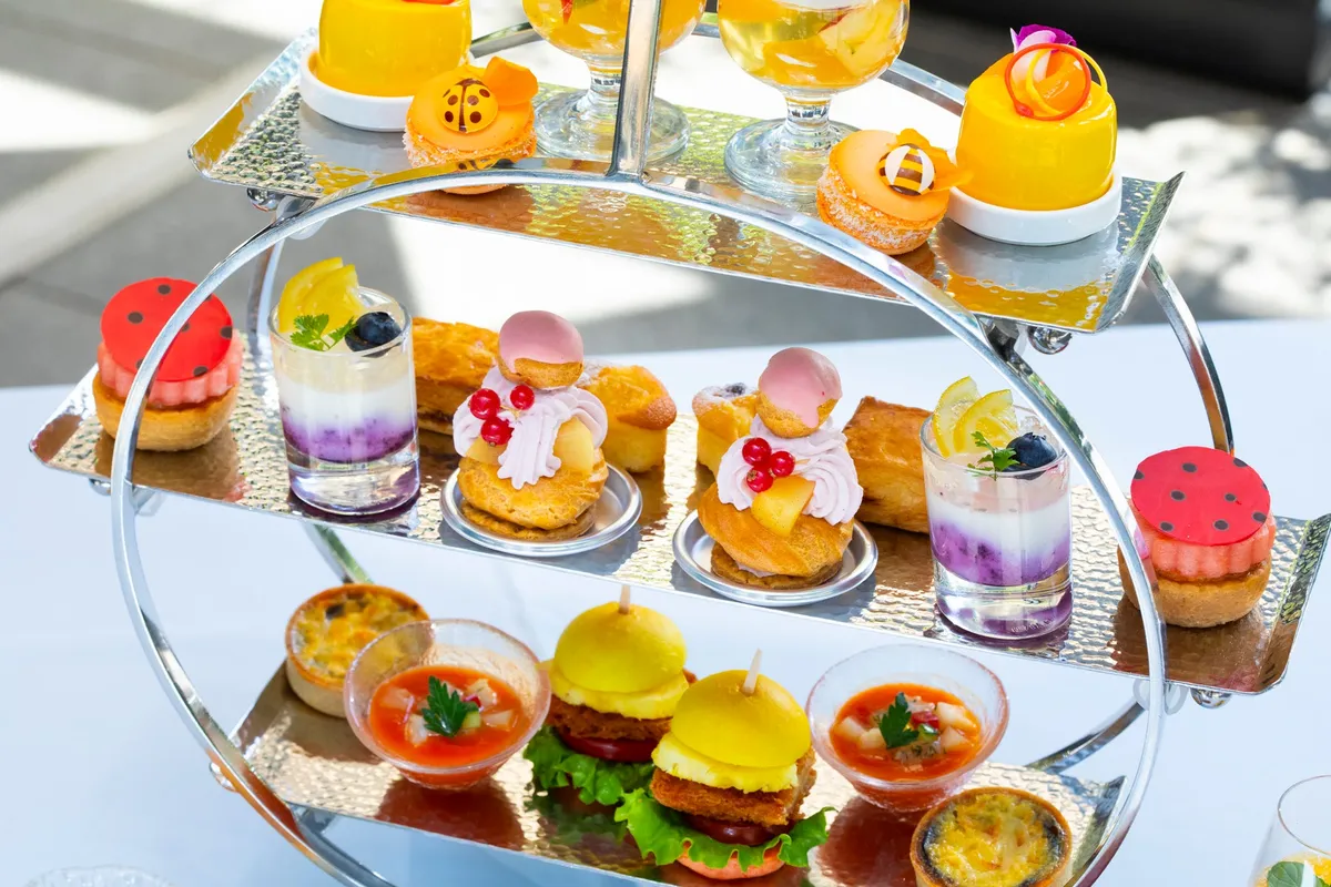 Three-tiered afternoon tea stand