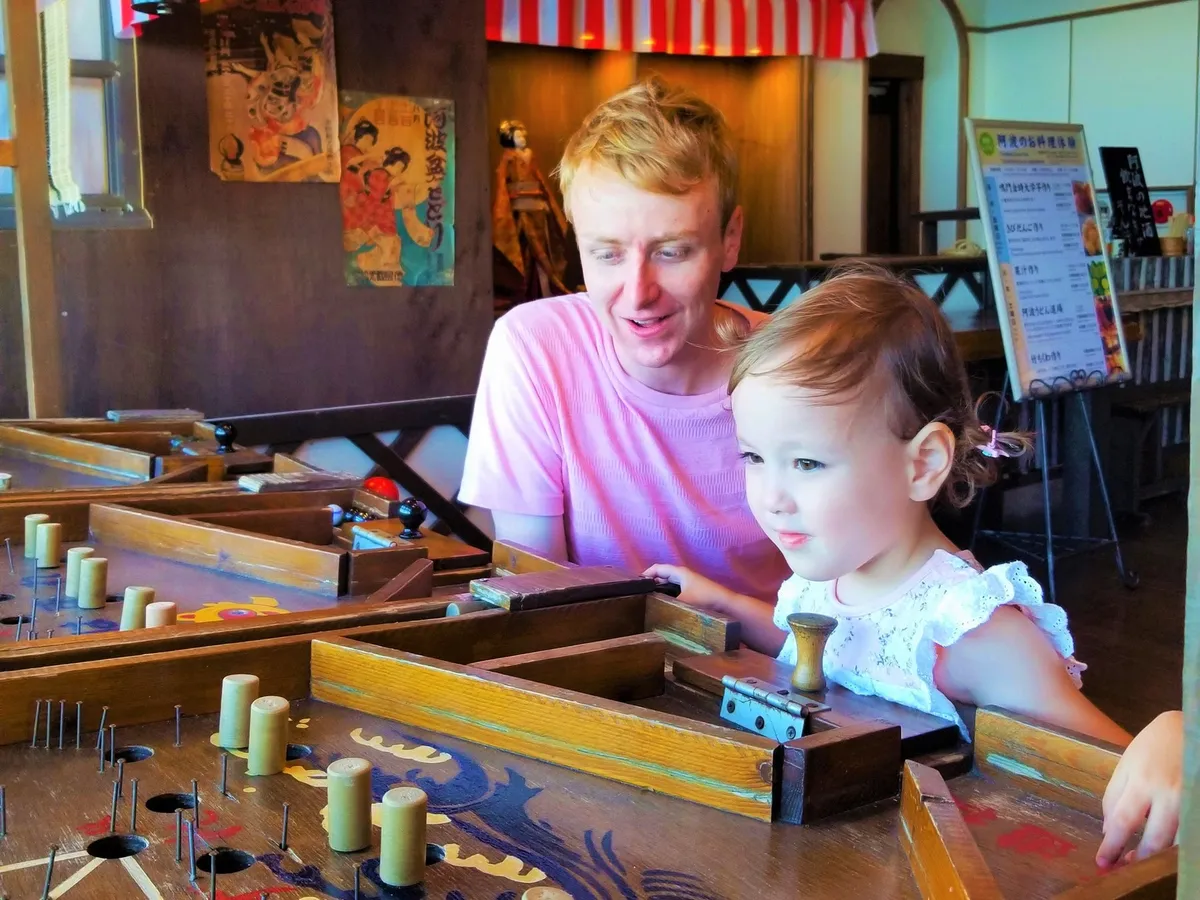 Traditional fair games at the Awa-no-Kuni retro space