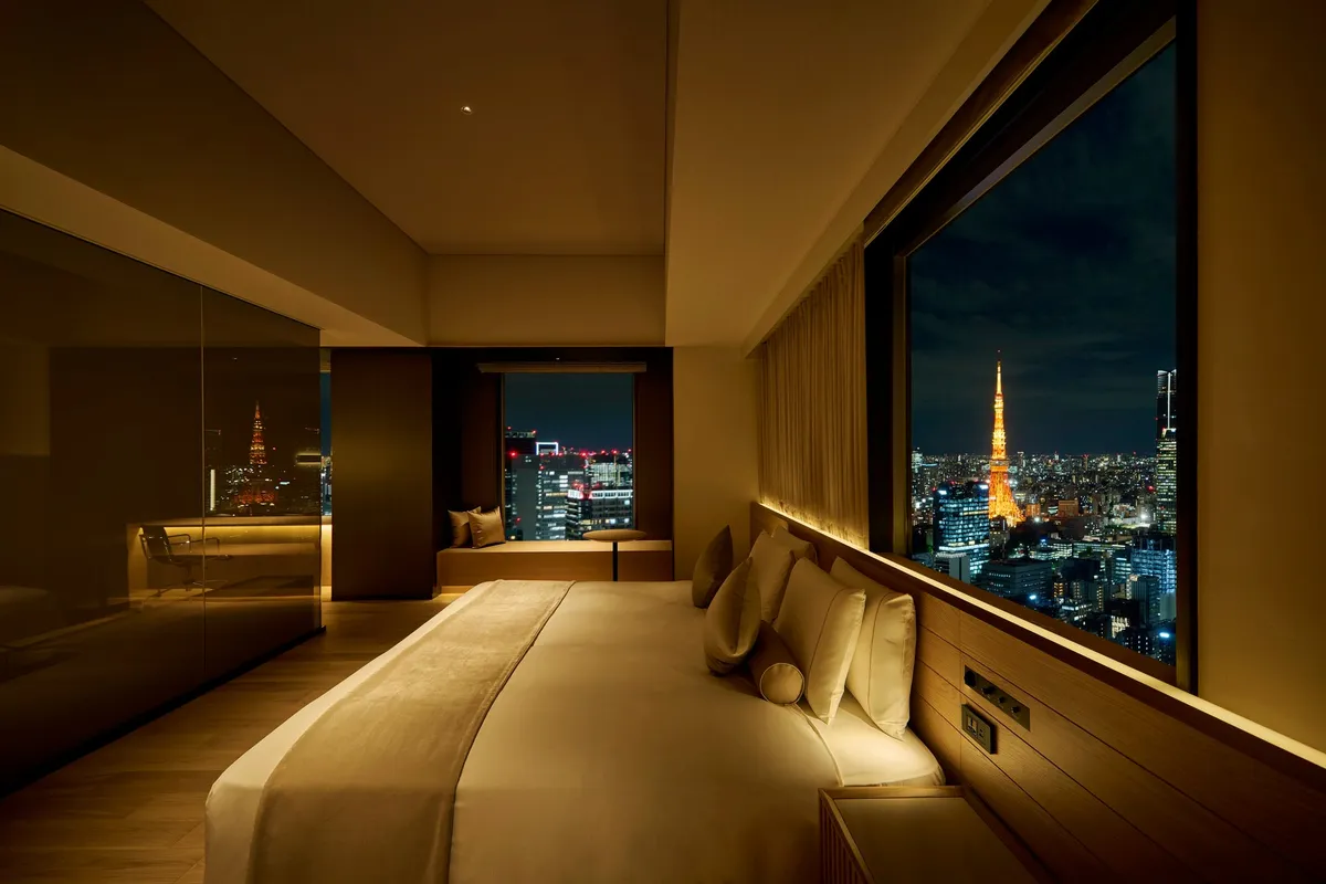 Guest room with Tokyo Tower view