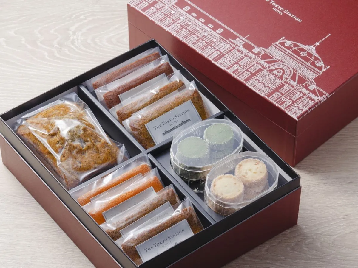 The Tokyo Station Hotel summer gift box