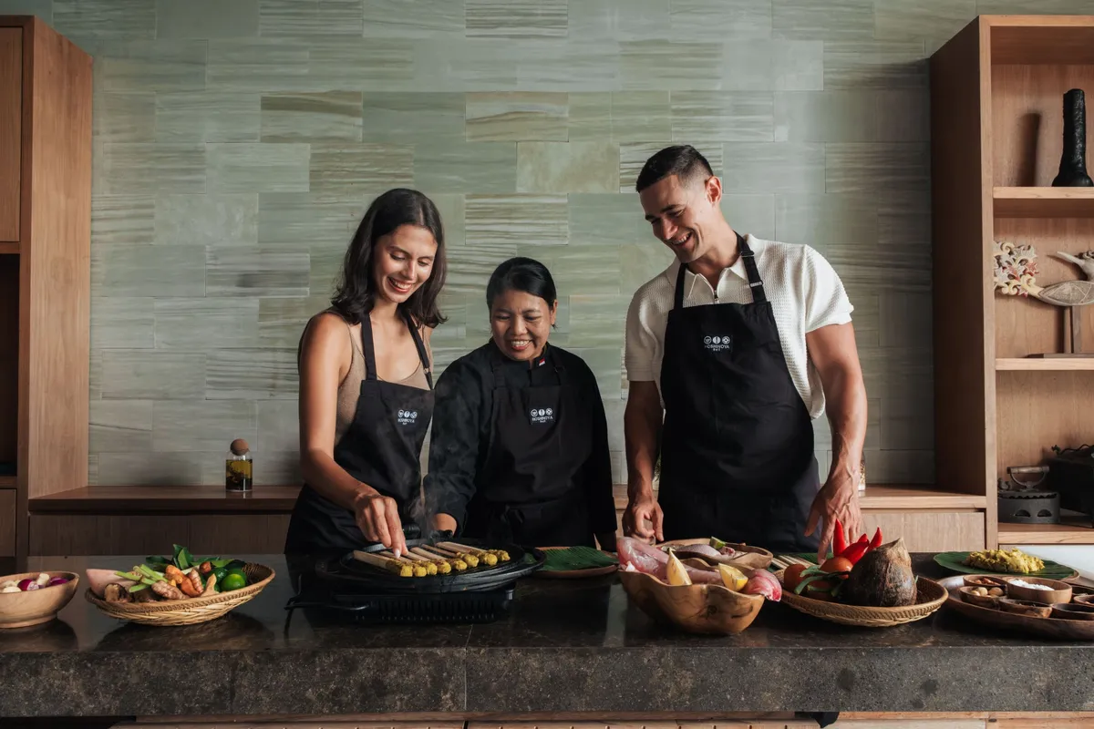 A cooking class at HOSHINOYA Bali