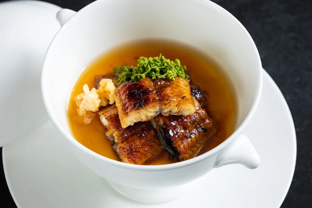 Charcoal-grilled eel chawanmushi