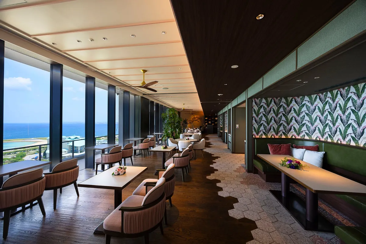 The interior of Club Lounge UMIKAJI