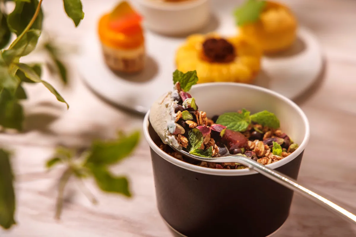 Mint Chocolate Ice featuring oat textures and fig