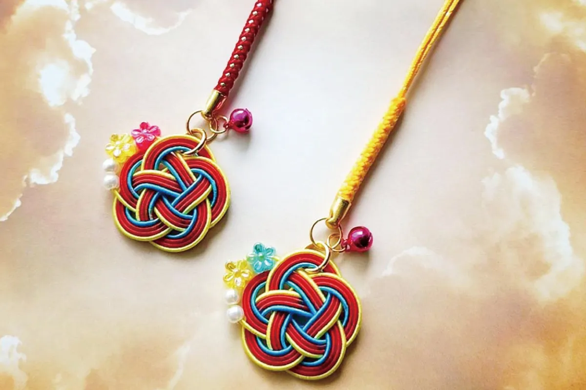 Mizuhiki art crafts