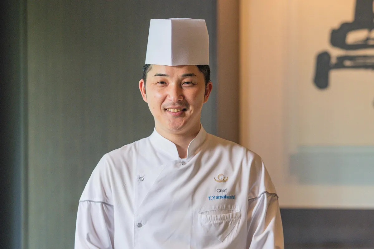 Portrait of Chef Takayuki Yamahashi