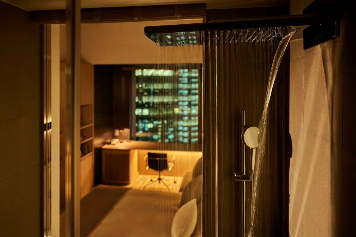 Waterfall shower
