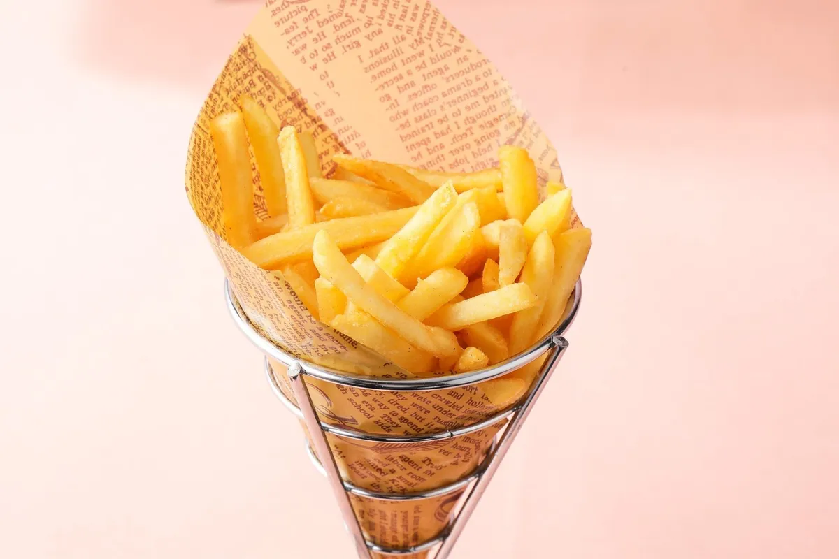 French fries seasoned with lemon salt