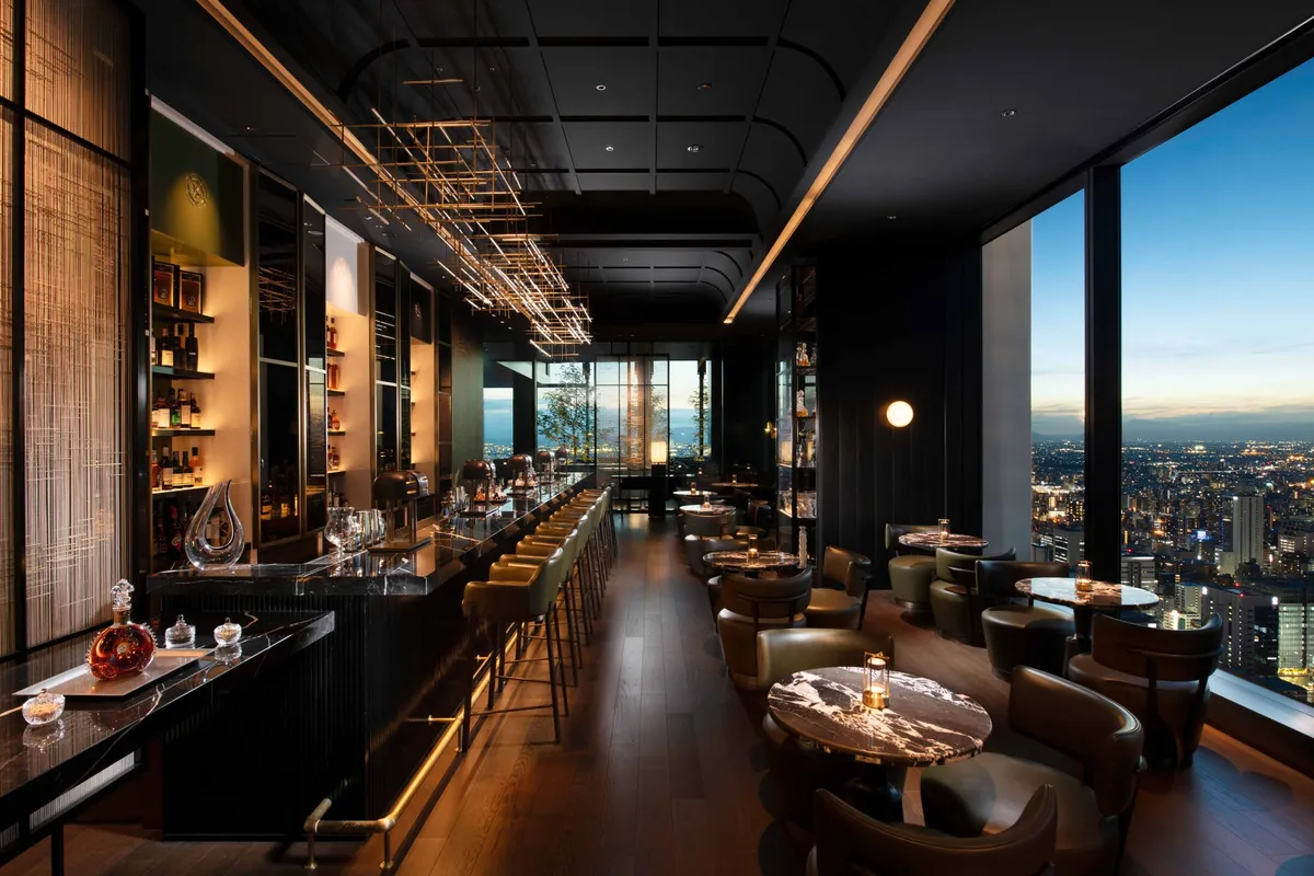 Modern rooftop bar at HOUSE OF MON