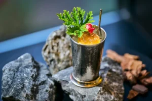 Hilton Yokohama Introduces Locally Sourced Cocktails at Bar & Lounge Melody