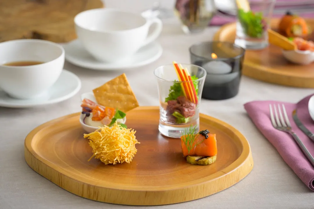 Appetizers featuring persimmon and salmon