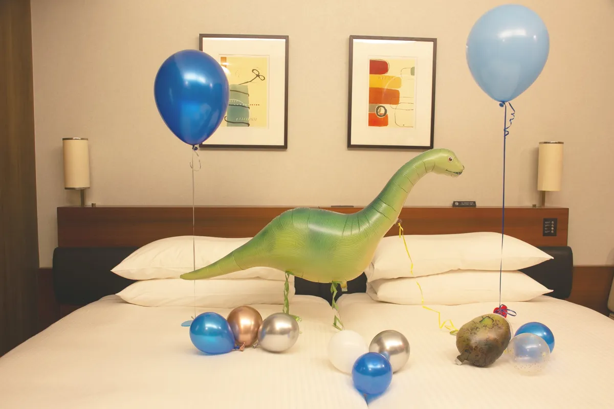 Dinosaur walking balloon