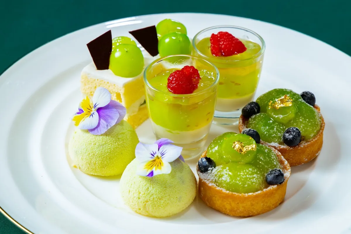 Close-up of Muscat tarts and jellies