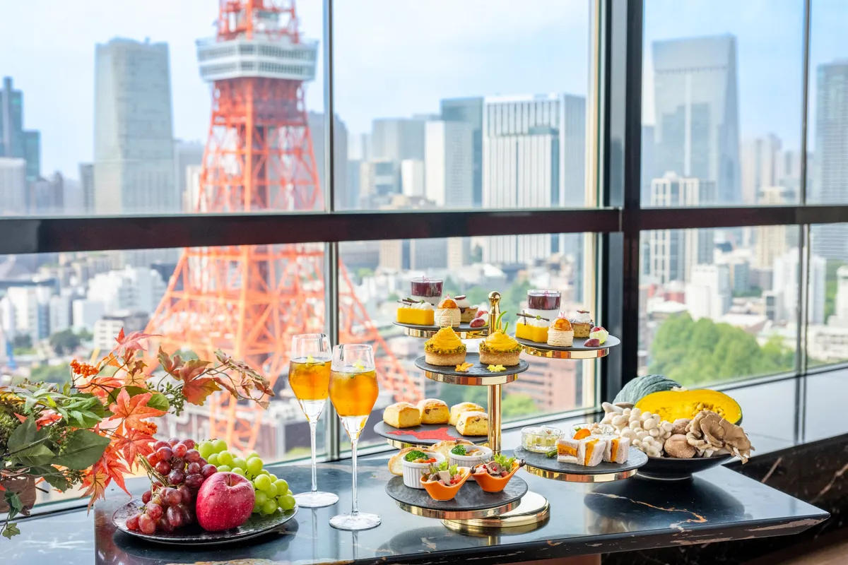 Afternoon tea with Tokyo Tower view