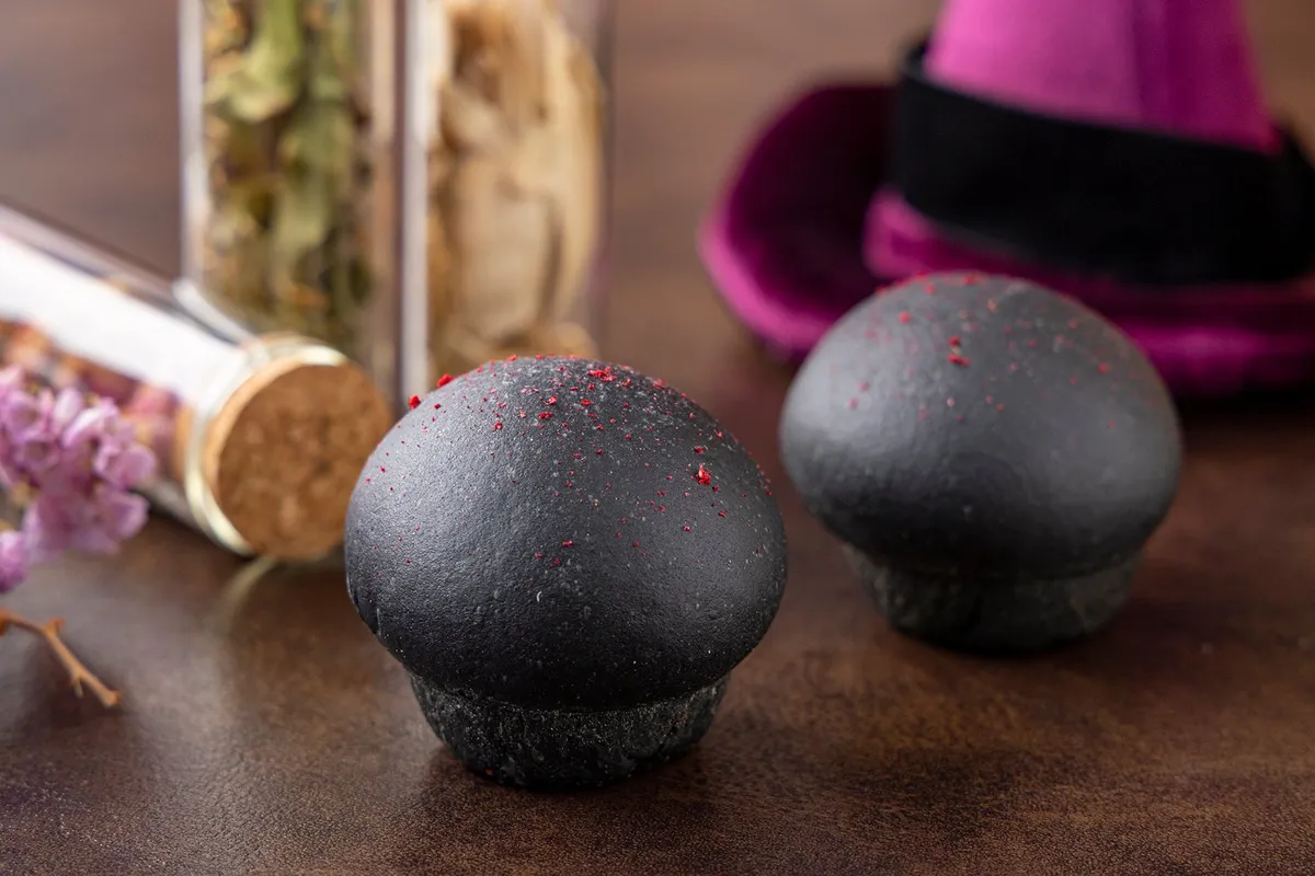 Charcoal dough buns with truffle cream cheese